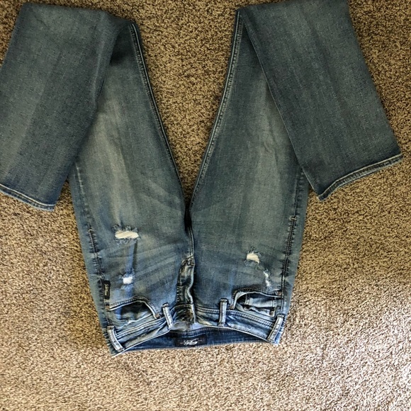 Jeans - Picture 2 of 3